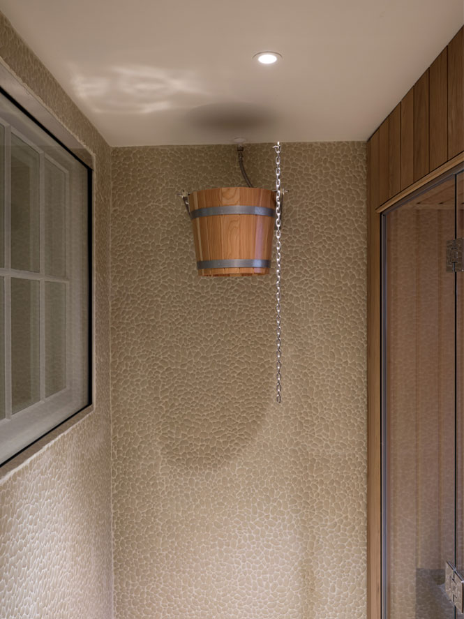 Home spa sauna cold water bucket